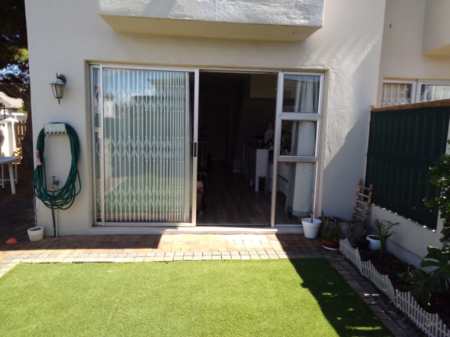 To Let 2 Bedroom Property for Rent in Diep River Western Cape